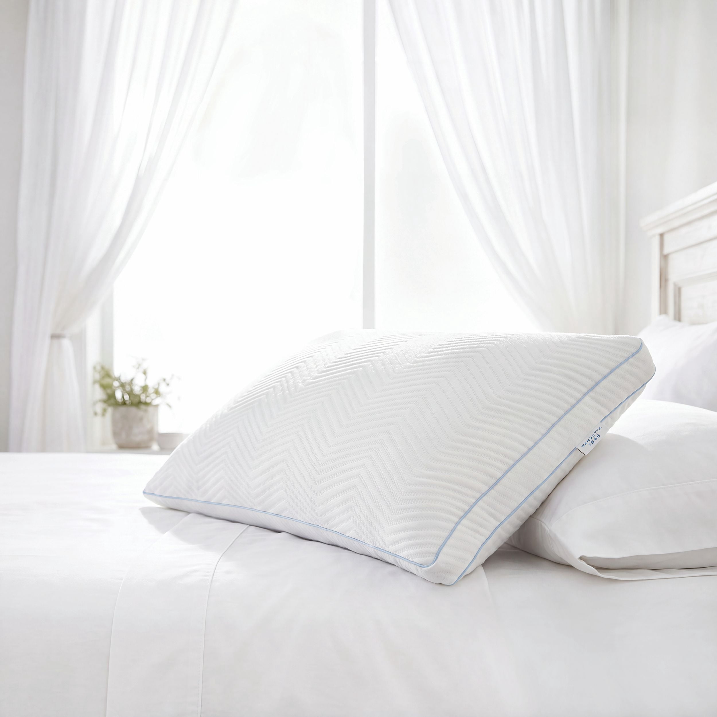 Wamsutta 1846 Cool Knit Hybrid High Loft Standard/Queen Bed Pillow