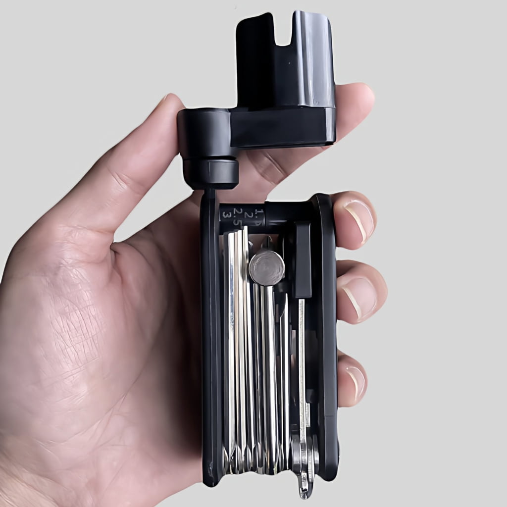 Compact 13 In 1 Musical Instrument With Multiple Screwdrivers for Guitar Bass And Effects Pedals Enduring