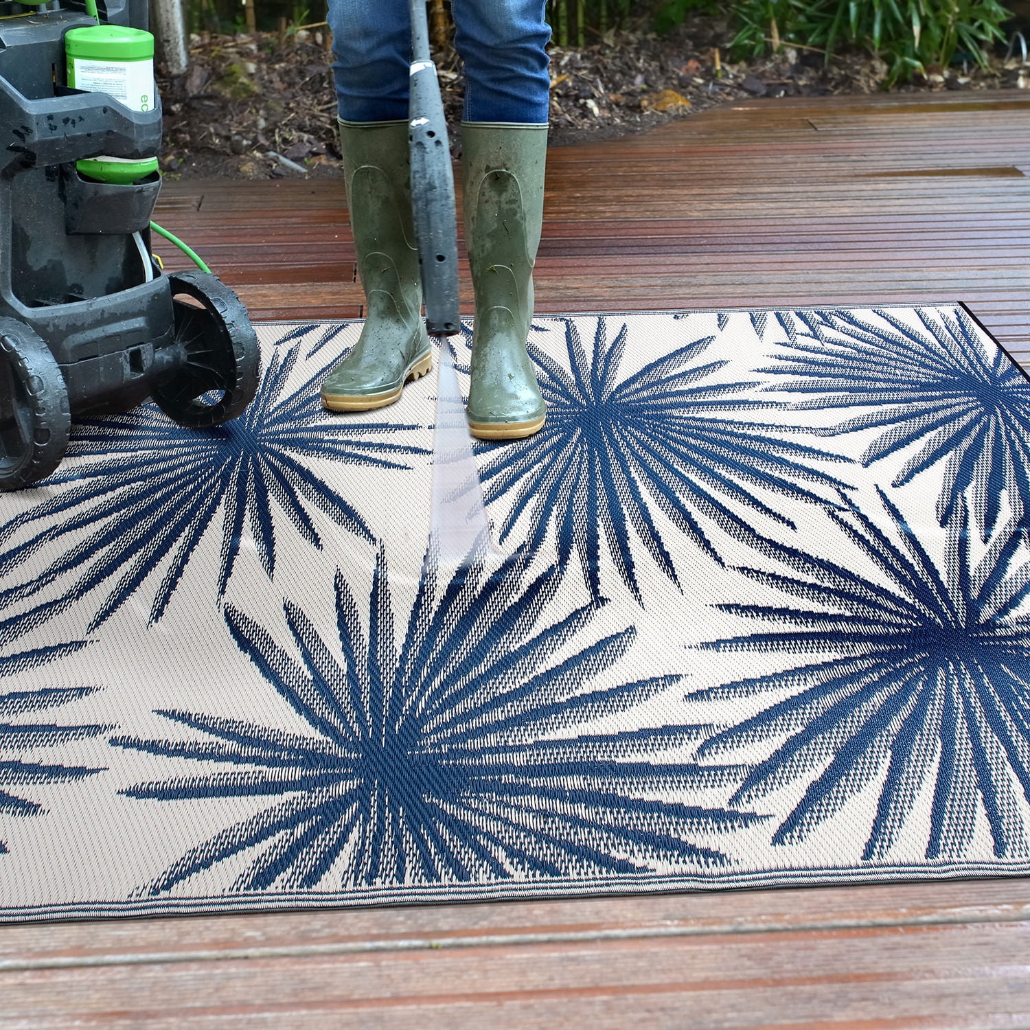 World Rug Gallery Floral Tropical Reversible Recycled Plastic Outdoor Picnic Mat, Camping Rug, RV Rug - NAVY 5'x7'
