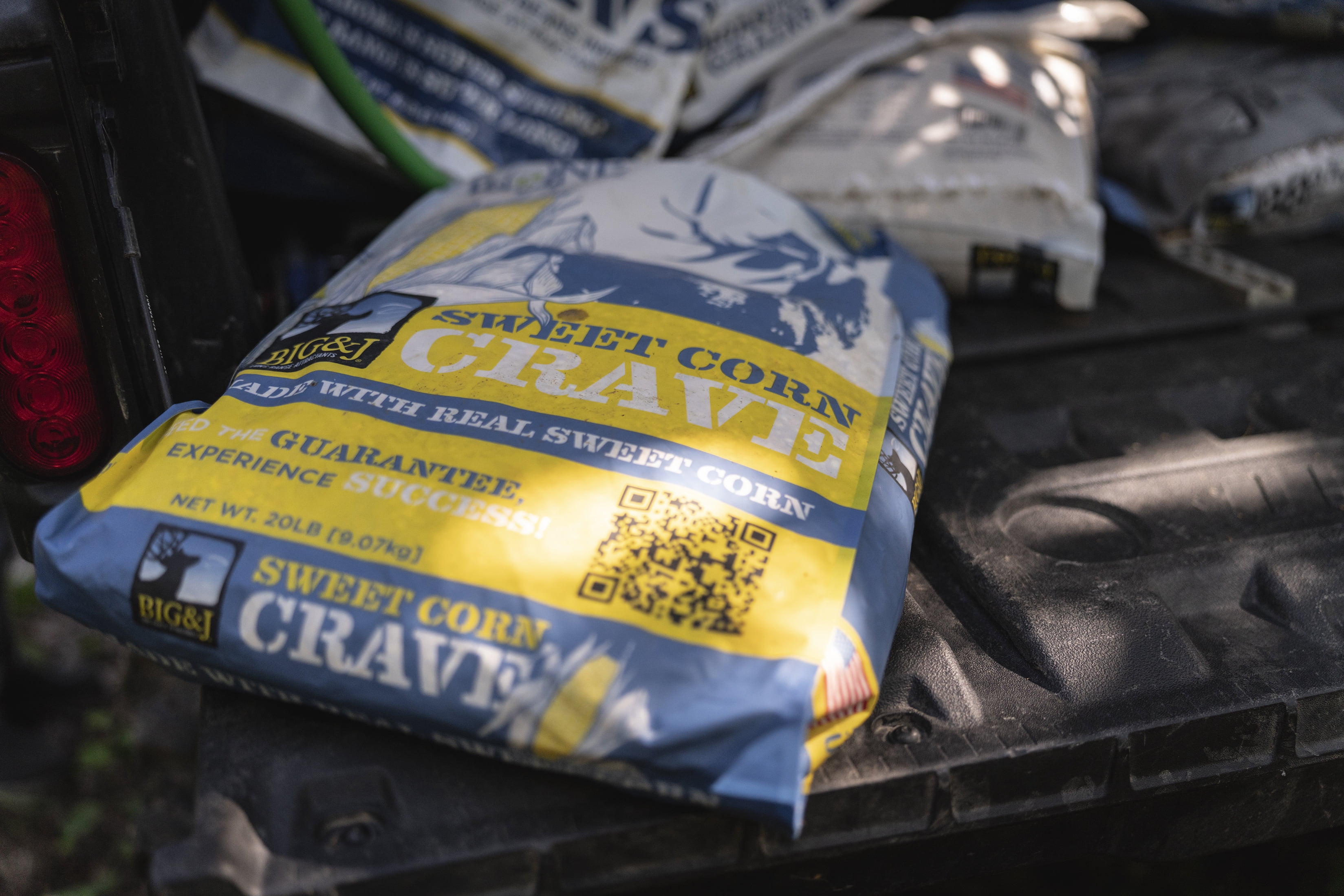 SWEET CORN CRAVE 20LB BAG
