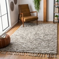 SAFAVIEH Casablanca Anglia Solid Wool Area Rug, Silver, 4' x 6'