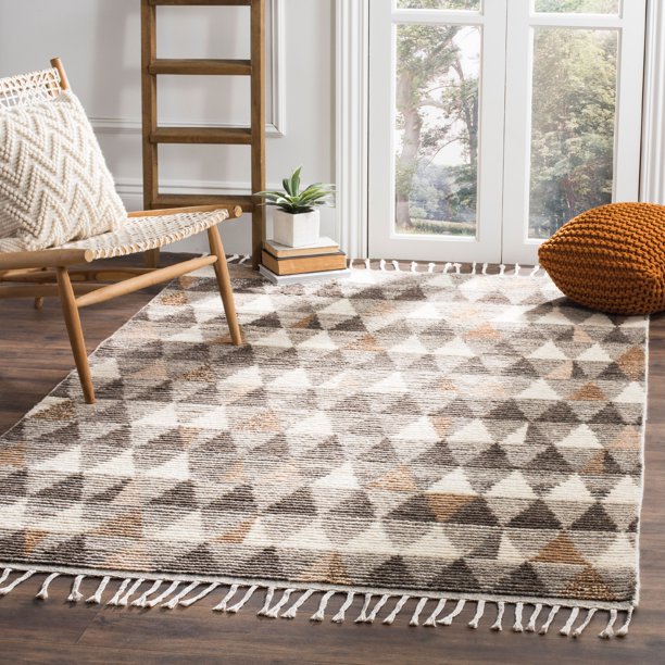 Safavieh Kenya Dederick Braided Geometric Fringe Area Rug