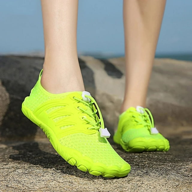 XEGLSBU Chaussures Pieds Nus de Randonnée pour Femmes Hommes Respirantes et Antidérapantes Chaussures Athlétiques à Bout Grand Chaussures d'Eau, Conçues pour la Marche, la Course et la Natation
