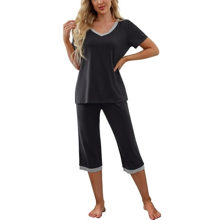 

Women s Pajama Set Short Sleeve Shirt and Capri Pants Sleepwear Loungewear Pjs Sets with Pockets
