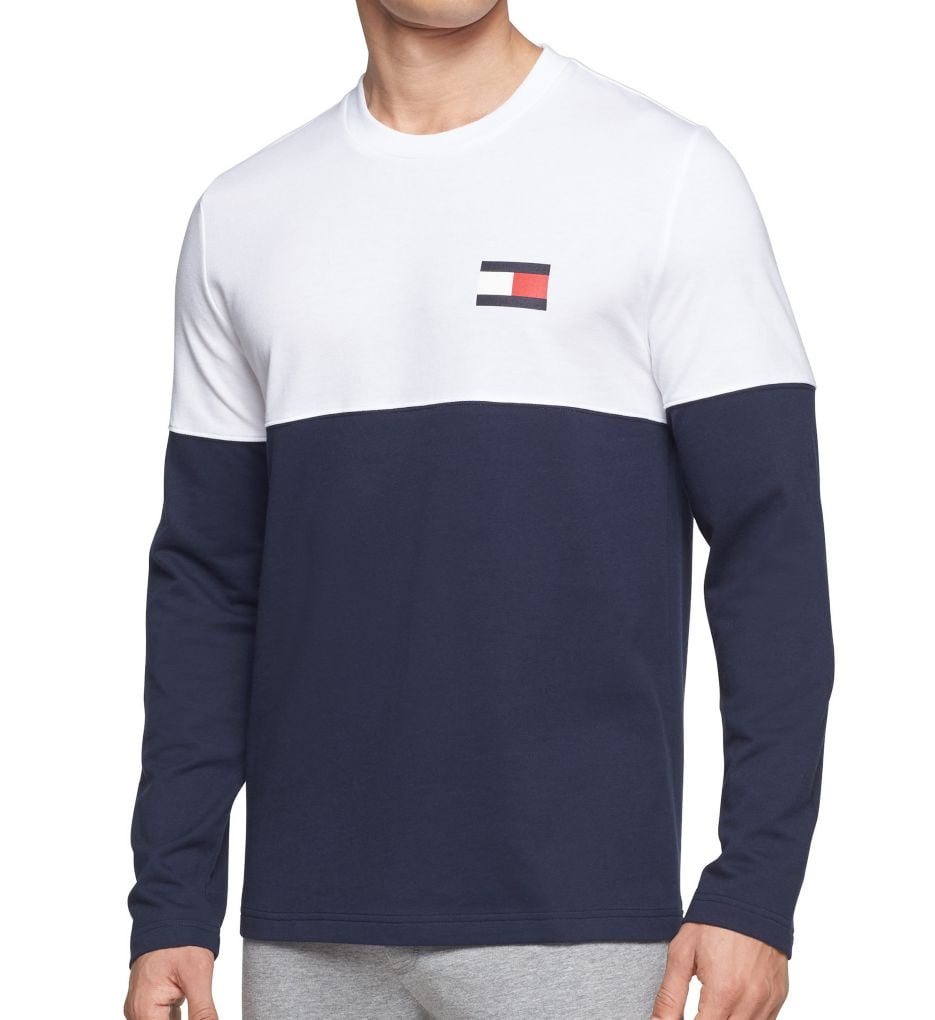 tommy classics crew neck sweatshirt