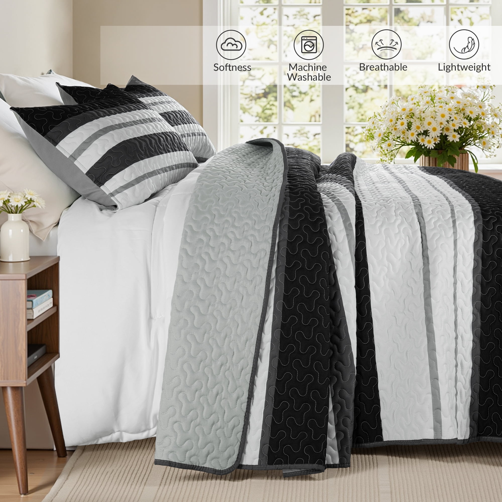 Whale Flotilla Reversible Ultra Soft Printed Quilts King Size, Lightweight Patchwork Geometric Stripes Bedspreads Coverlets Quilt Bedding Set with 2 Pillow Shams for All Seasons, Black and White