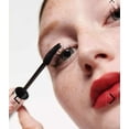 thumbnail image 3 of Mascara de pestañas Clinique Zero Gravity color negro Clinique Zero Gravity waterproof, 3 of 6