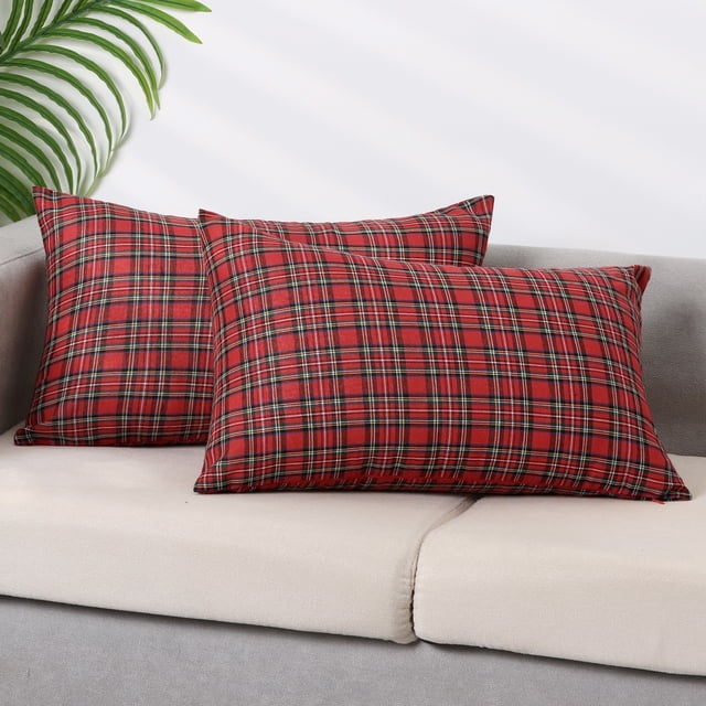 REGALWOVEN Pack de 2 fundas de almohada decorativas de cuadros festivos escoceses Tartan, fundas de cojín cuadradas de cuadrícula fina rojas 12" x 20"