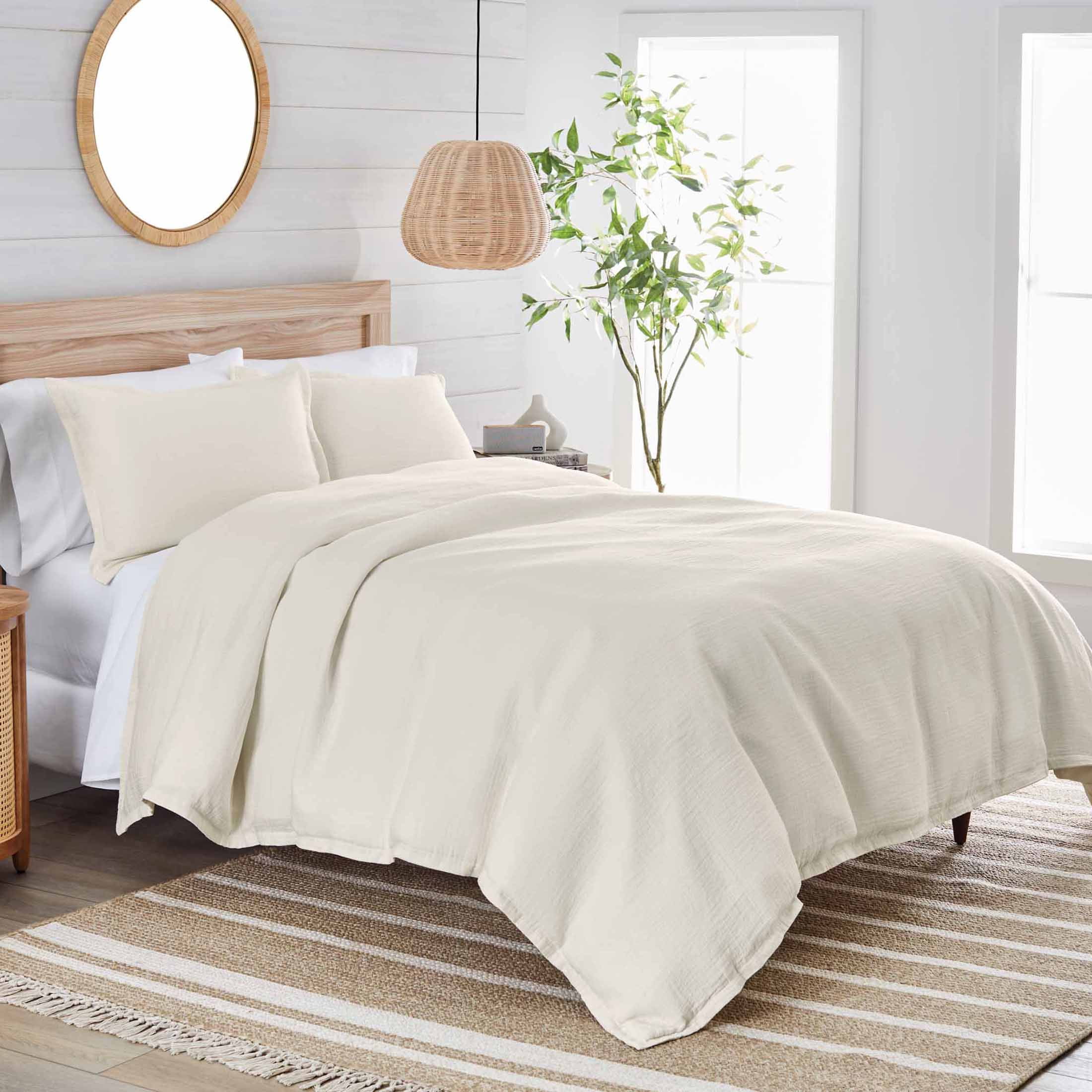 Better Homes & Gardens 3-Piece Ivory/White Crinkled Gauze Duvet Set, Adult King