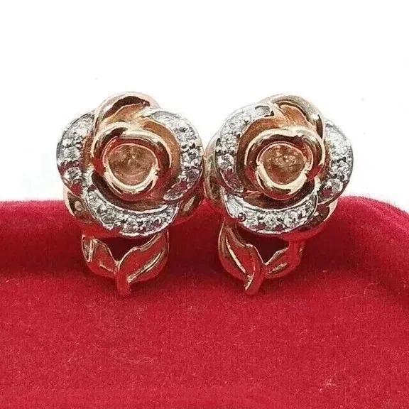 1.00Ct Round Cut Simulated Diamond Women's Flower Stud Earrings 14K Rose Gold Plated 925 Silver