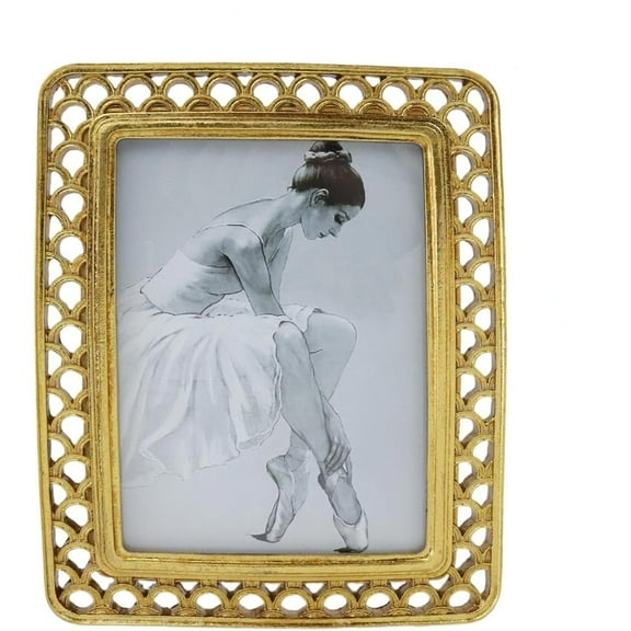 4x6 Vintage Gold Photo Frame with Glass Front – an Antique-Style Tabletop Display Piece for Retro Home Decor