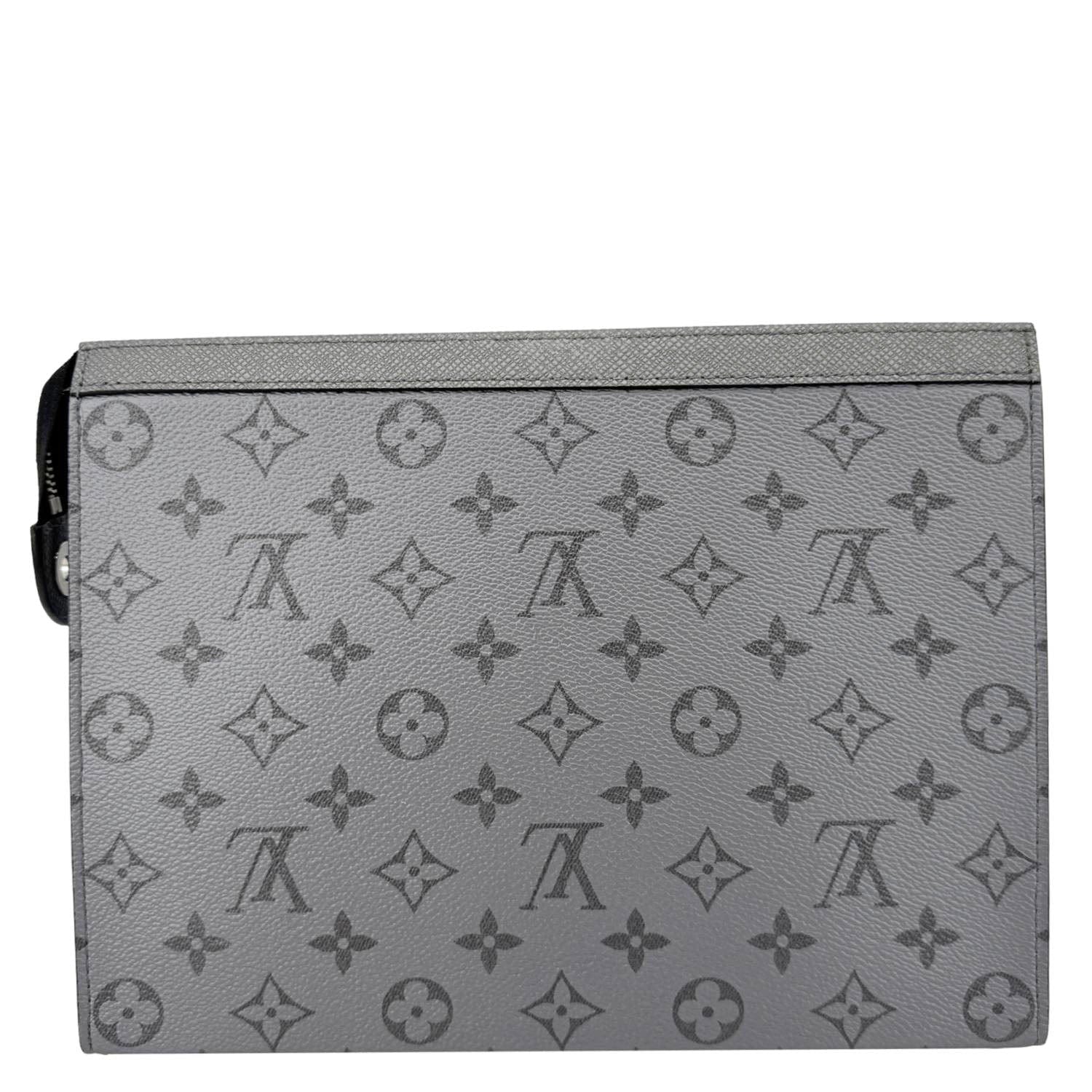 Pre-Owned Louis Vuitton Voyage MM Monogram Eclipse Pouch Bag Gray