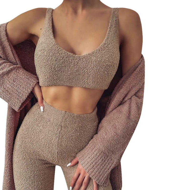 crop top and loose pants