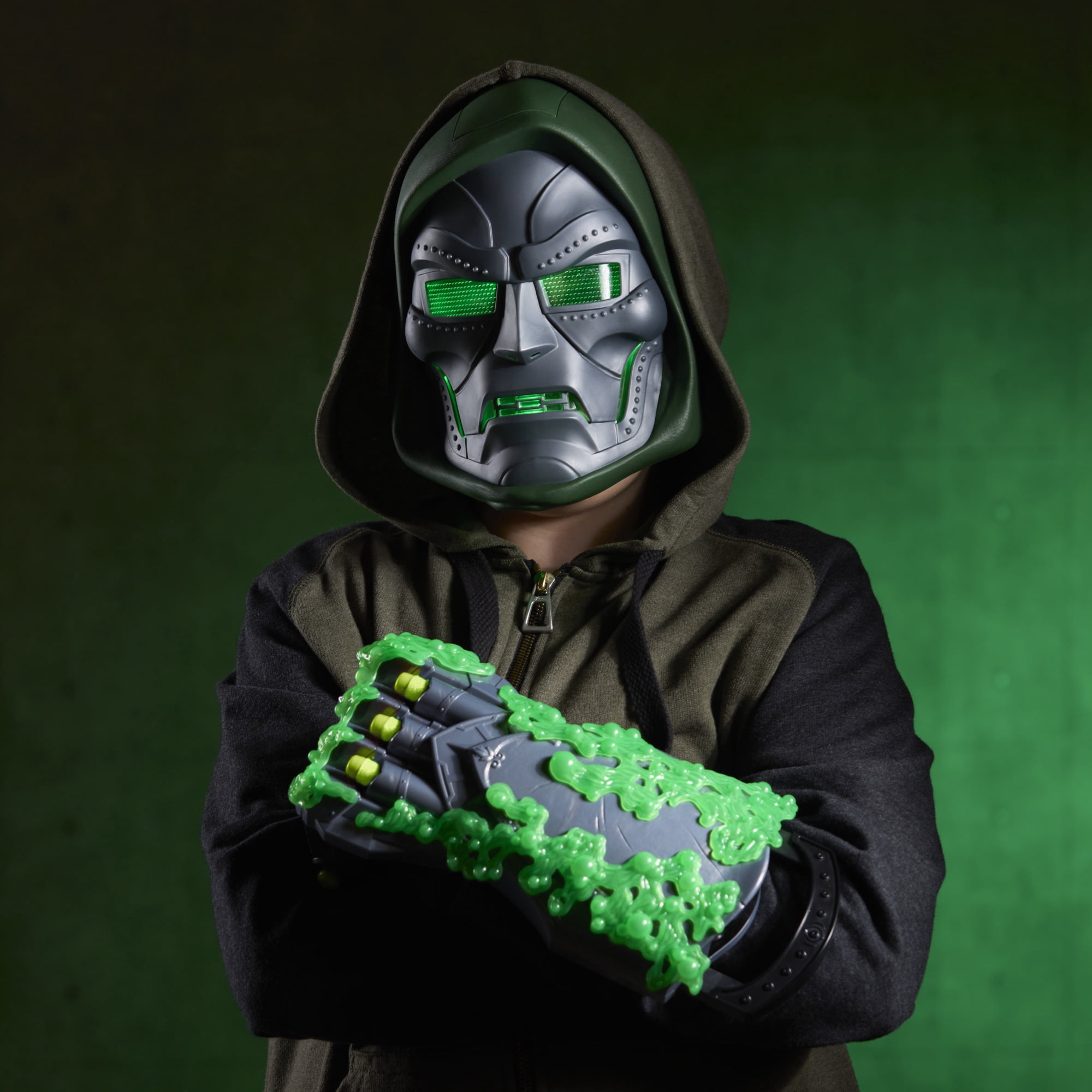 Marvel Studios Avengers Doctor Doom Doomglow Blaster