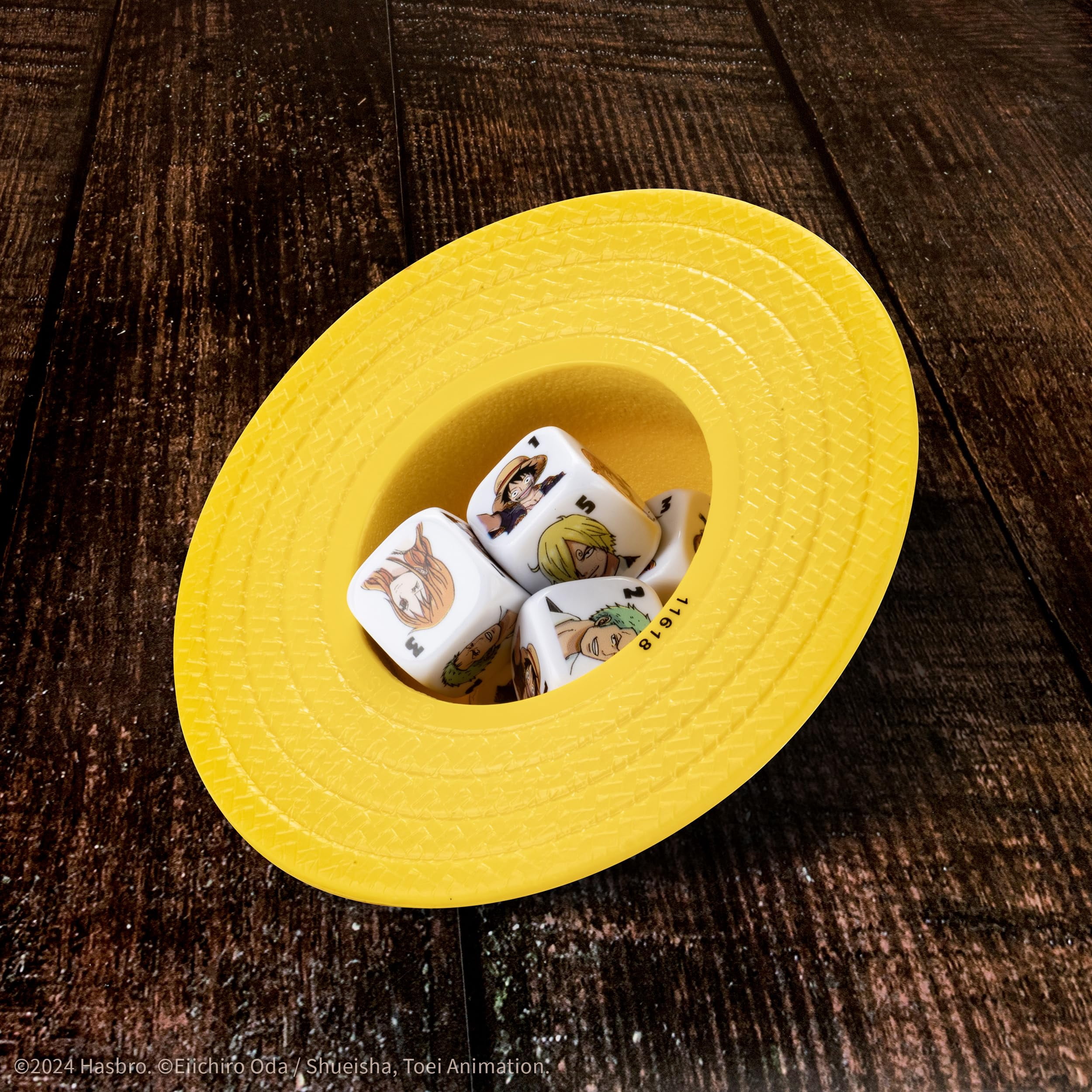 YAHTZEE: One Piece - Classic Family Dice Game, Collectible Edition Straw Hat Head Dice Cup, Officially Licensed, Family & Kids Ages 8+, 1+ Players