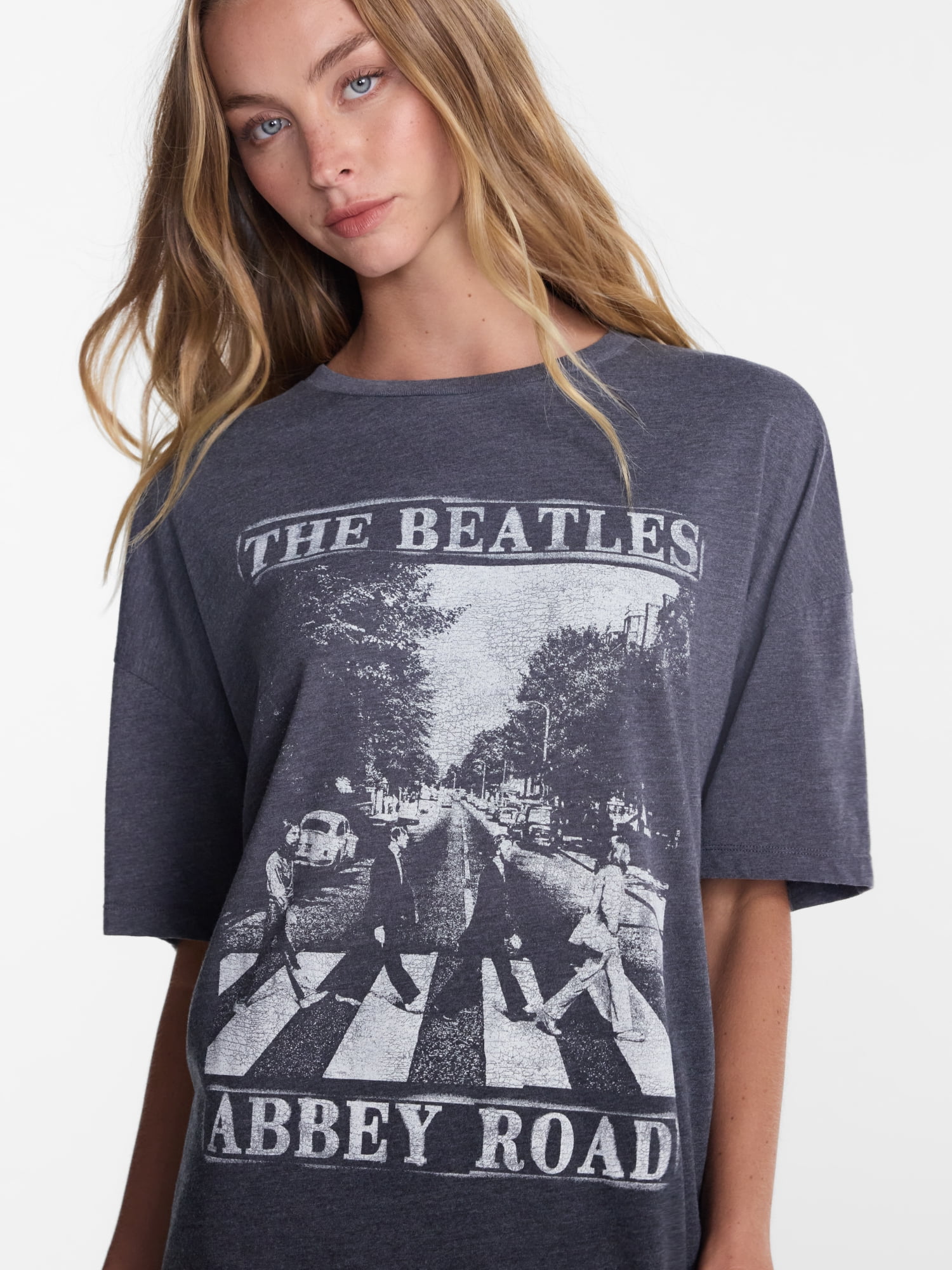 No Boundaries Beatles Abbey Road Graphic Boyfriend Tee, Women's Sizes XXS-XXL