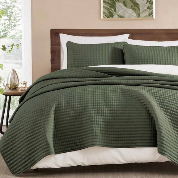 Queen Quilt3 Pieces Lightweight Bedspreads Olive Green Queen Size Quilt Bedding Set For All Seasons Soft Summer Coverlet With 2 Pillow Shams Suitable For Bed Couch