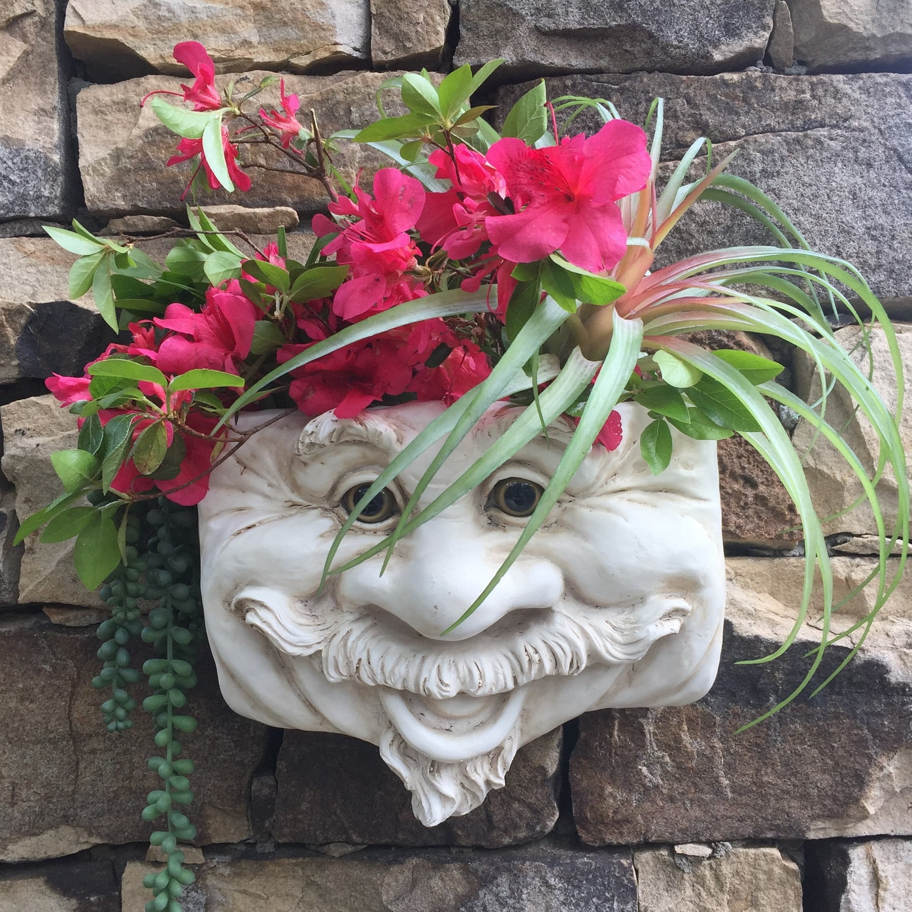 Homestyles Uncle Nate the Muggly Face Statue Tree & Patio Wall Planter