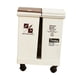 thumbnail image 2 of Cubo de basura de cocina con ruedas, contenedor de basura rectangular, impermeable. 24 litros, 2 of 9