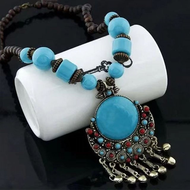 Collar largo de estilo étnico, estilo bohemio, con gemas grandes y temperamento tintineante, accesorios para vestidos de playa para mujer