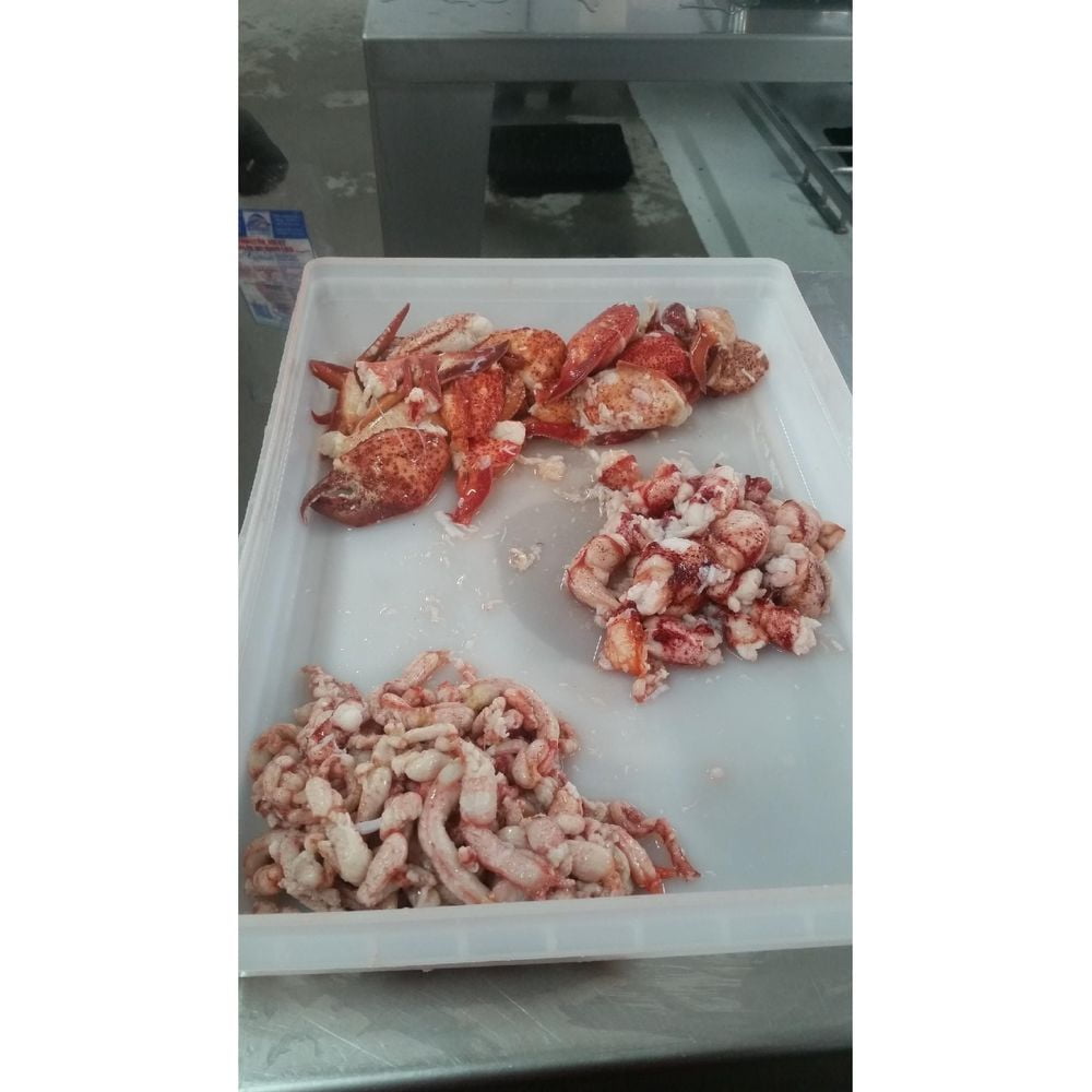 Frozen Seafood Lobster Claws Knuckle and Leg Meat, 2 Pound -- 6 per Case.