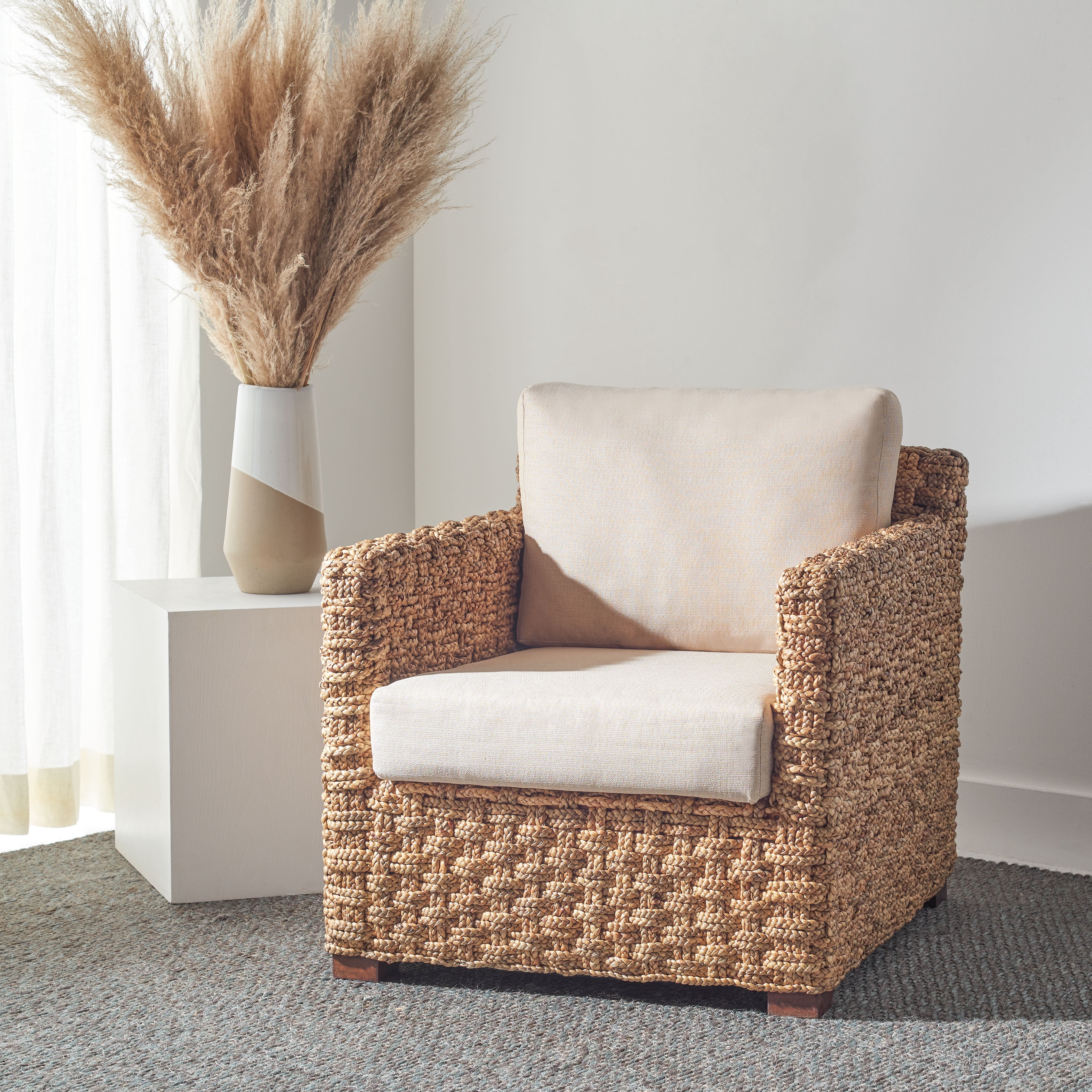 Safavieh Couture Gregory Water Hyacinth Mid-Century Accent Chair, Natural/Beige