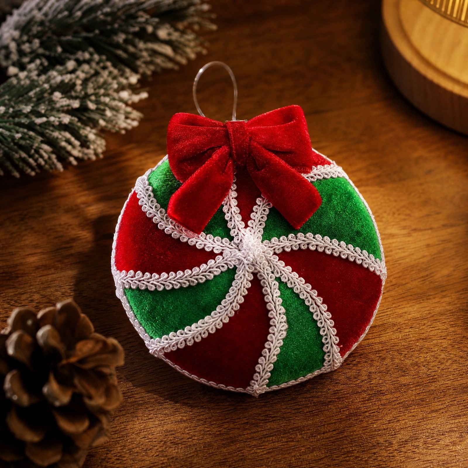 Christmas Ornament Round Fabric Bow Embellished Hanging Decor For Tree Decoration
