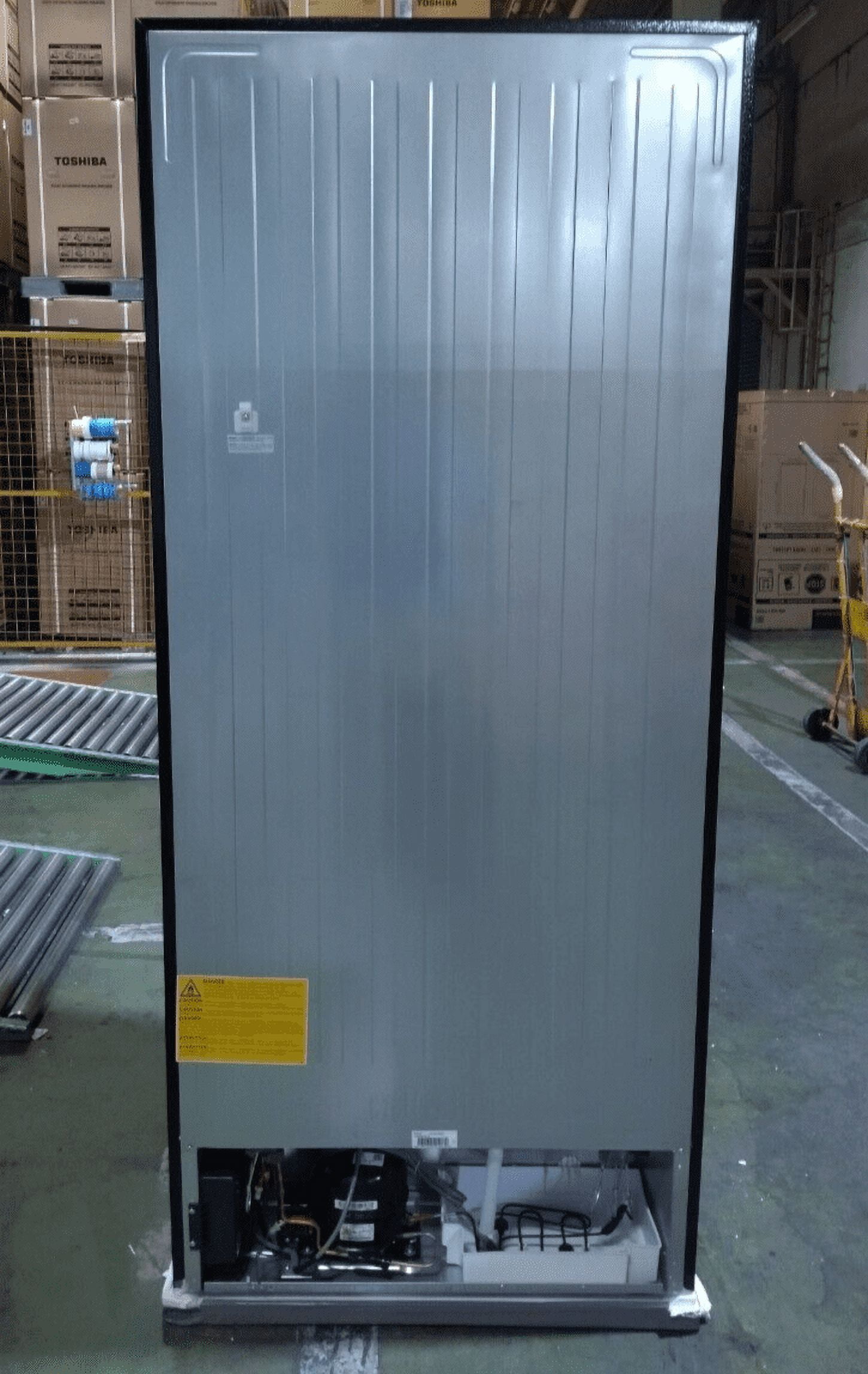 Forte F21UFLESSS 33" 21 cu. ft. Freestanding Upright Freezer in Stainless Steel