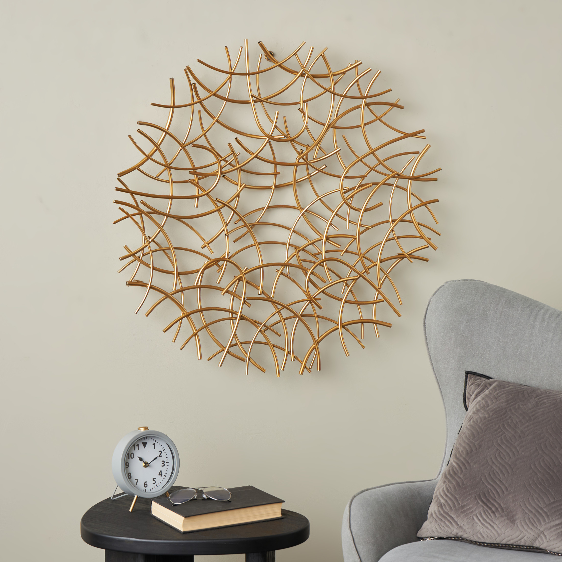 DecMode Gold Metal Overlapping Curved Sticks Abstract Wall Decor