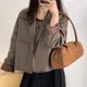 thumbnail image 2 of Bolso Hombro Baguette Gamuza Mano Felpa Retro Suave Y Elegante (marrón), 2 of 9