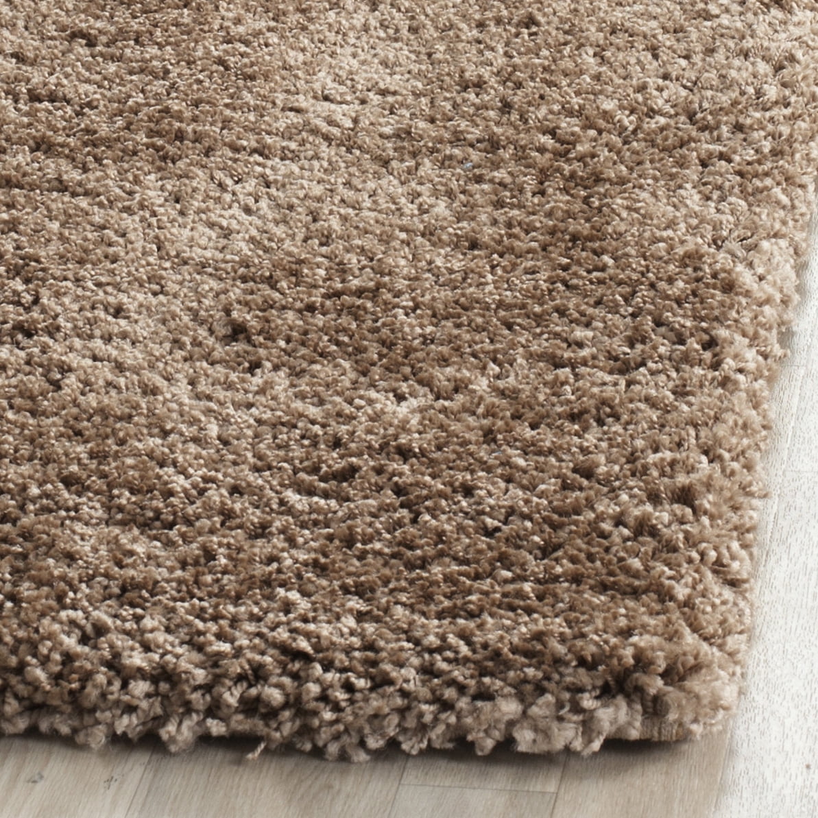 SAFAVIEH Milan Harlow Solid Plush Shag Runner Rug, Dark Beige, 2' x 18' - Modern Design, Dark Beig, Non-Shedding & Easy Cleaning, Ultra Plush Thick Pile, Ideal for Living Room, Bedroom, Entryway