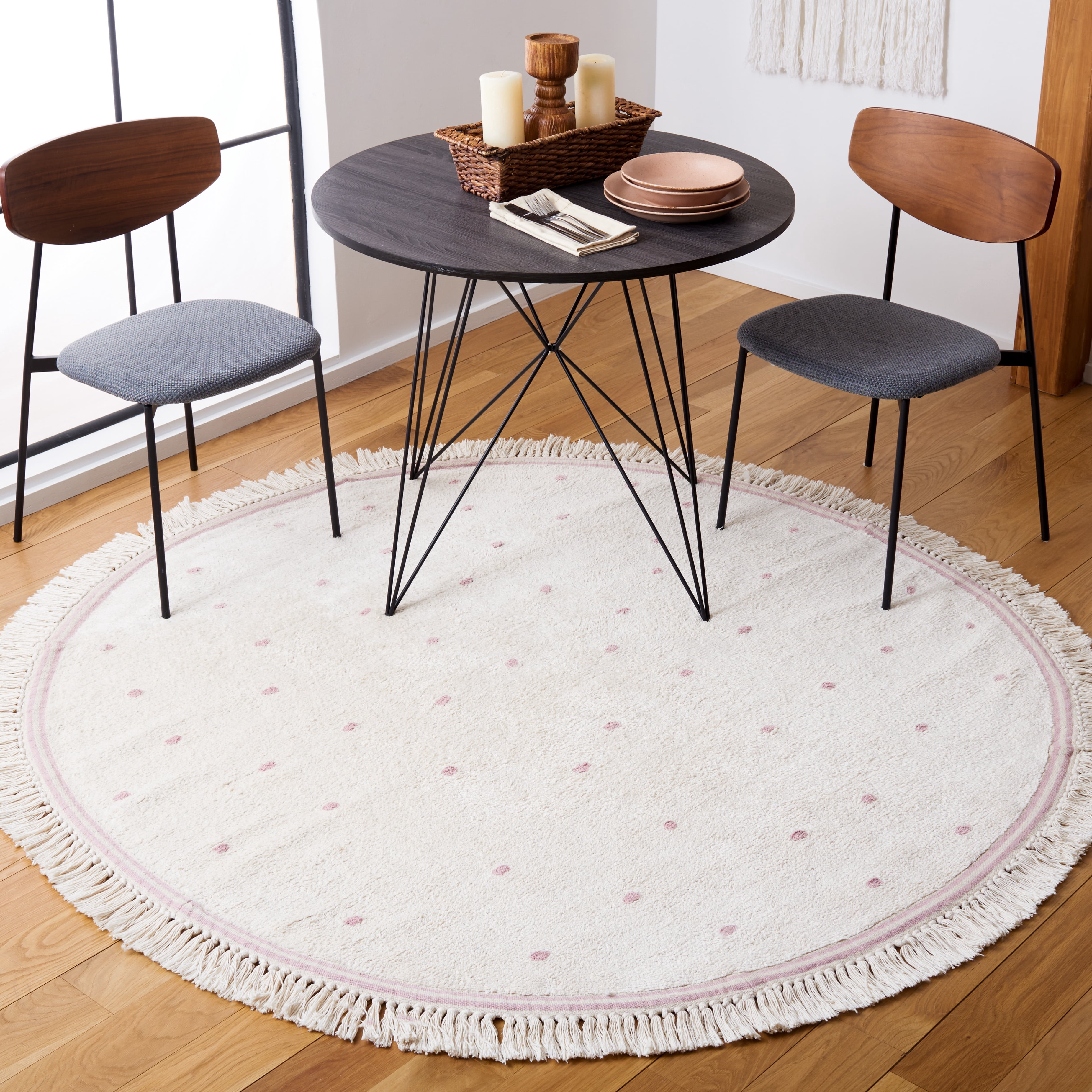 SAFAVIEH Easy Care Leptis Polka Dot Cotton Machine Washable Area Rug, Ivory/Pink, 6' x 6' Round