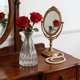 thumbnail image 4 of Jarrón Pequeño de Cristal Transparente para Flores, Ideal Como Centro de Mesa para Decoración Del Hogar, Sala de Estar, Dormitorio U Oficina. Jarrón Pequeño para Arreglos Florales con Textura Ondulad, 4 of 6