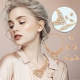 thumbnail image 2 of Xihbxyly Conjunto de Joyas para Mujer, Elegante Colección de 5 Accesorios, Impresionantes Piezas de Aleación de Oro, Estilo Moderno para Cualquier Ocasión, Regalo Perfecto para Mujer, Empaque de Alta, 2 of 7