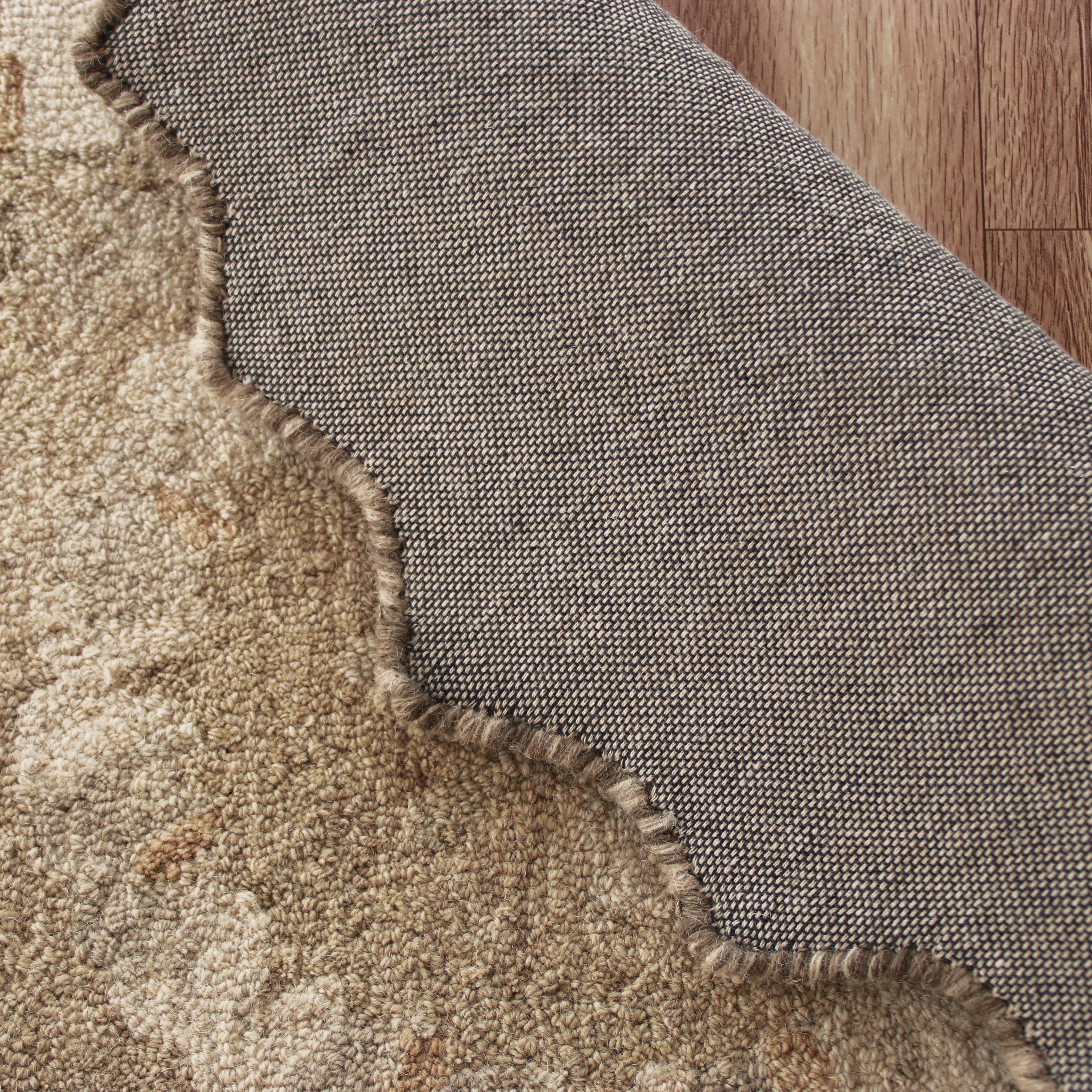 Harlow Hill Daisey Beige Medallion Wool Indoor Area Rug6' Round