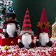 thumbnail image 3 of Advancent Muñeco de Navidad sin rostro sofá decorativo vacaciones Festival Navidad decoración temática Año Nuevo ornamento tela no Kits de decoración para fiestas Anciano, 3 of 6