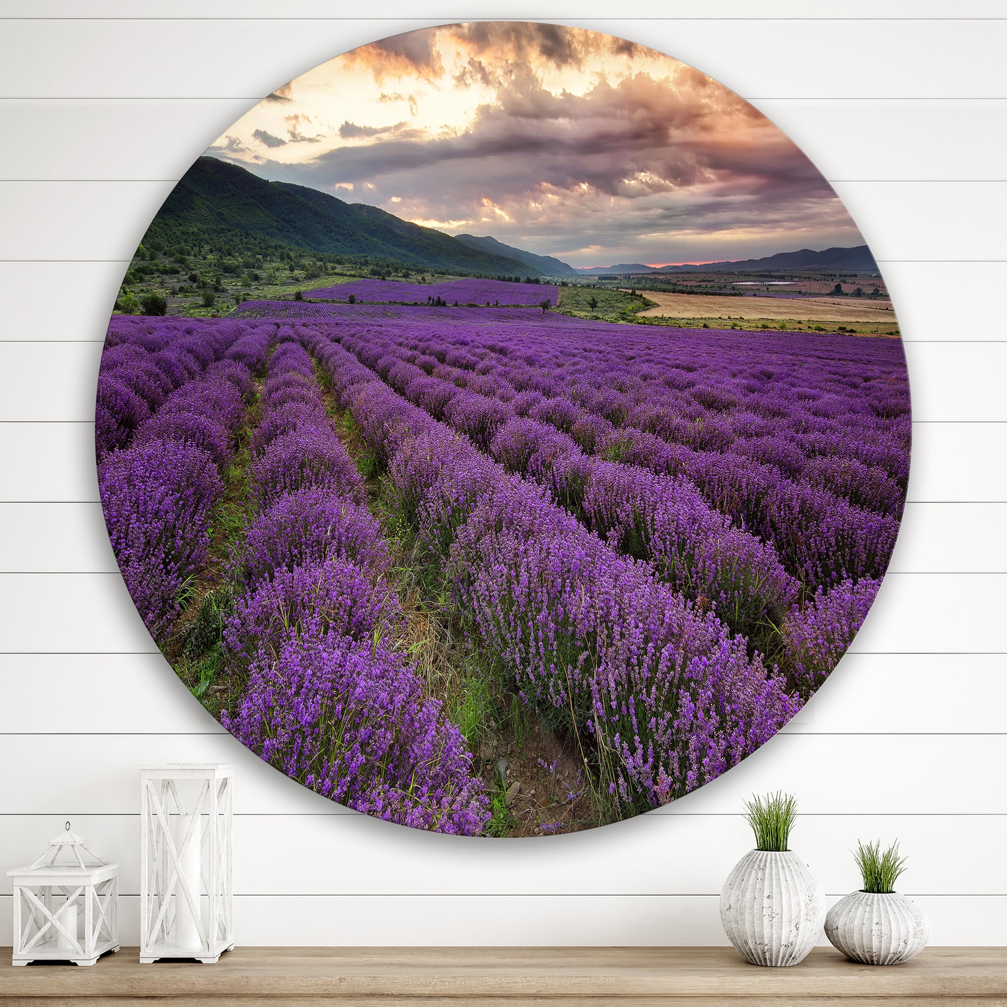 Designart 'Lavender Field At Sunrise I' Farmhouse Circle Metal Wall Art 36x36 - Disc of 36