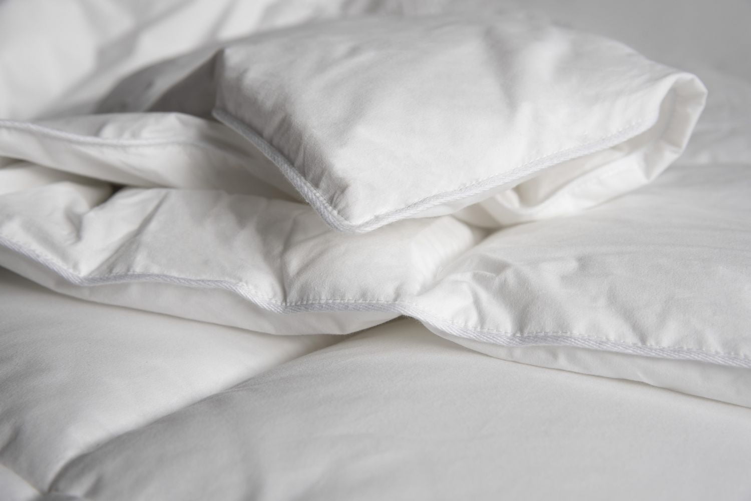 Just Like Down Couette en polyester Queen