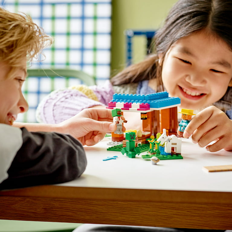 Lego Minecraft The Pumpkin Farm Building Toy Set 21248 : Target