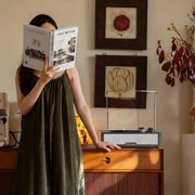 Udreamer Vinyl Record Player with Bluetooth, All In One 3-Speed Vintage Audio Turntables,Black