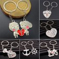 thumbnail image 2 of Llavero en forma de corazón para pareja, llavero de Animal en forma de corazón para amantes, mejores amigos, regalo del Día de San Valentín, 2 of 4