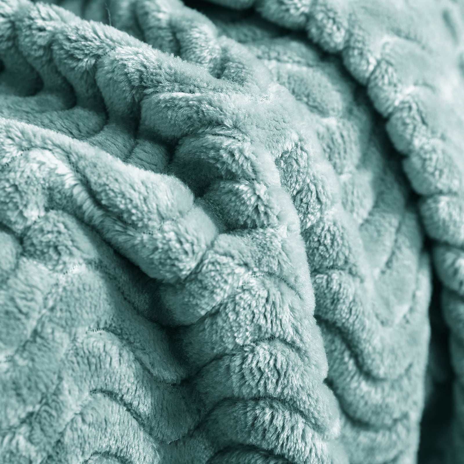 Exclusivo Mezcla King Size Jacquard Weave Wave Pattern Flannel Fleece Velvet Plush Bed Blanket as Bedspread/Coverlet/Bed Cover (90" x 104", Celadon)