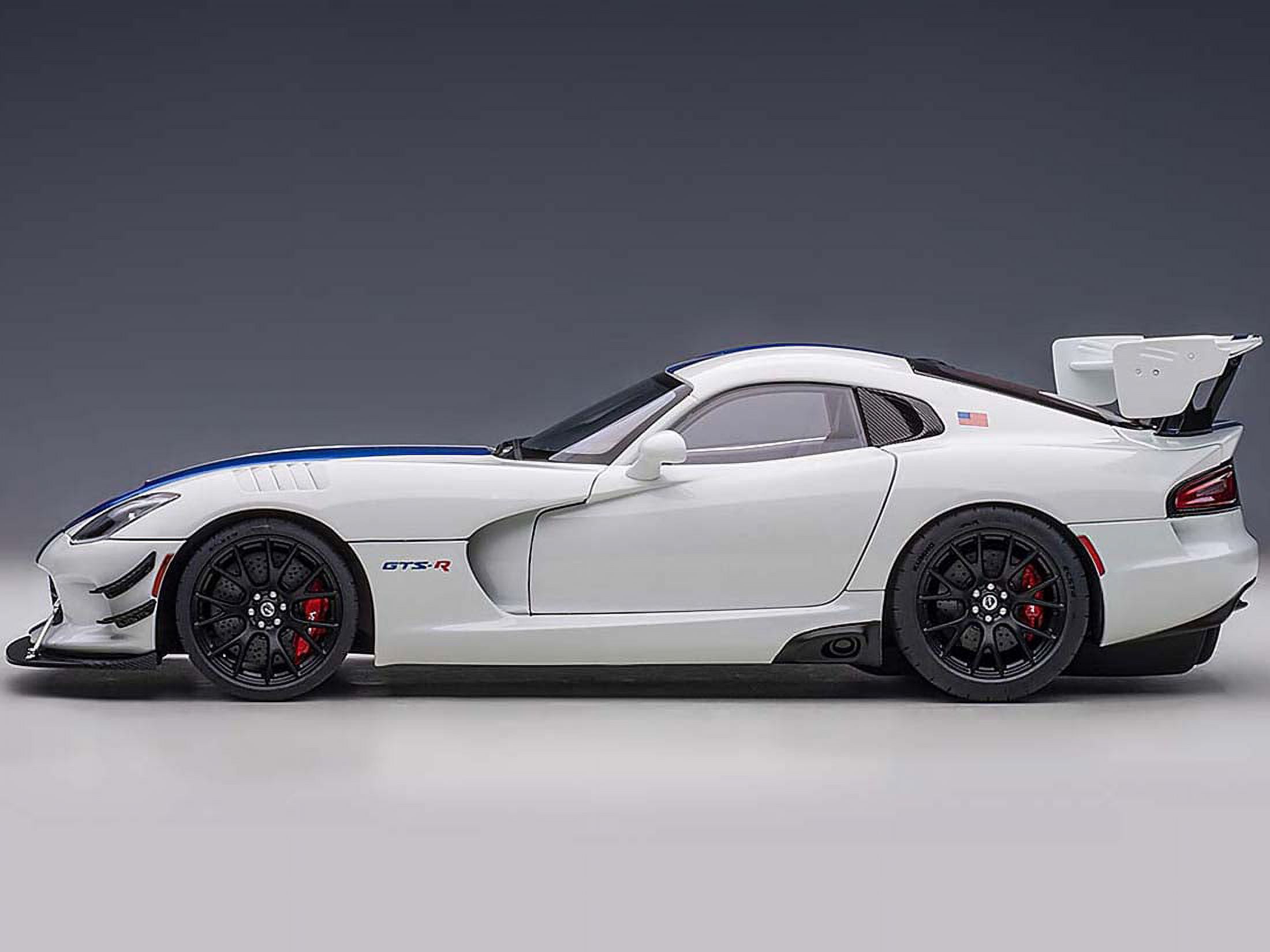 AUTOart 2017 Dodge Viper GTS-R Commemorative Edition ACR Model Car