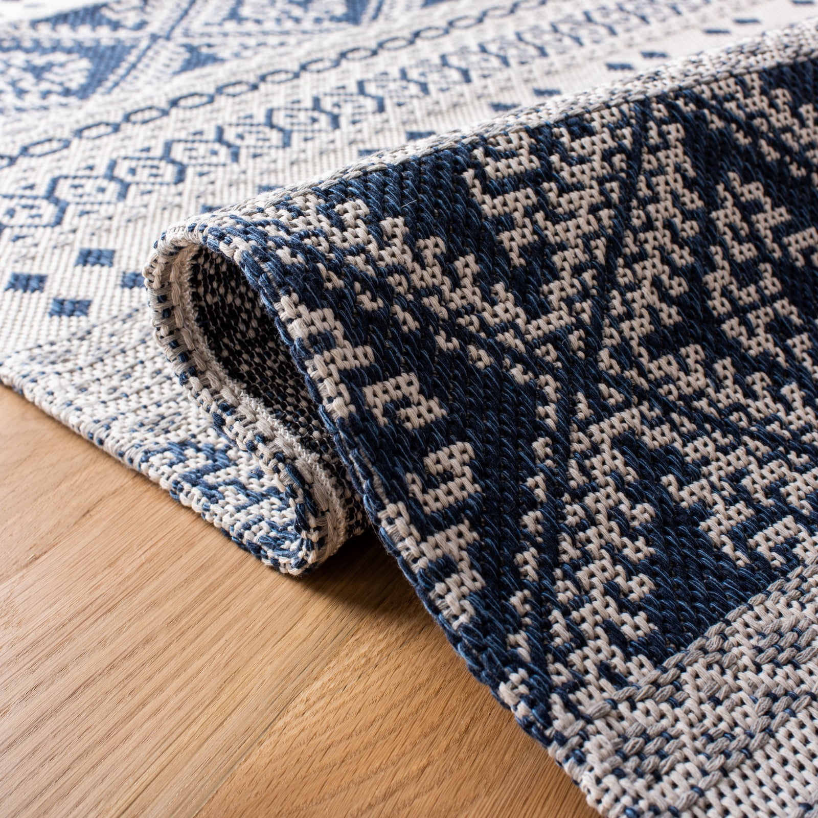 SAFAVIEH Augustine Willoughby Southwestern Runner Rug, Navy/Creme, 2' x 8'