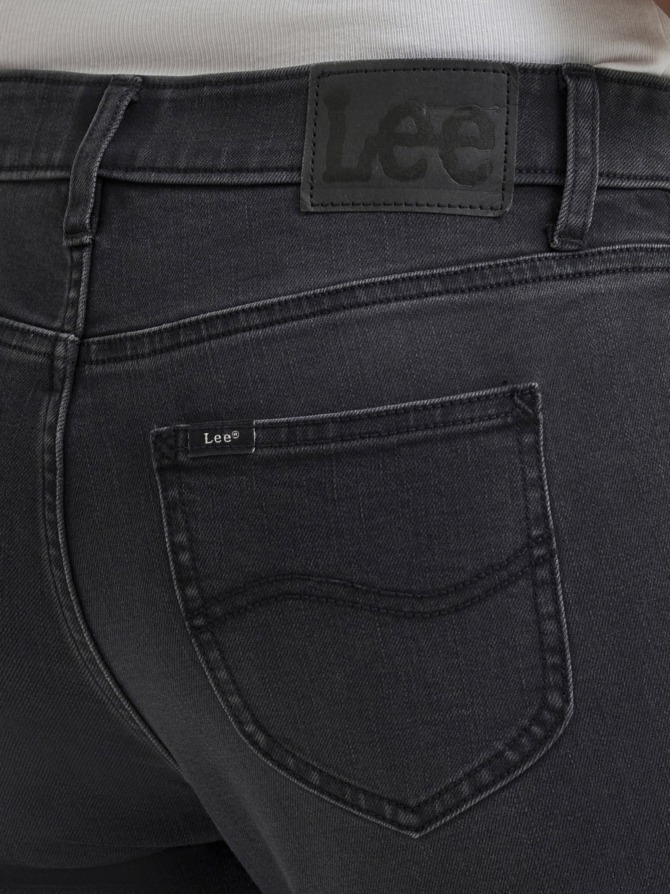 Lee® Women's and Plus Legendary Straight Capri