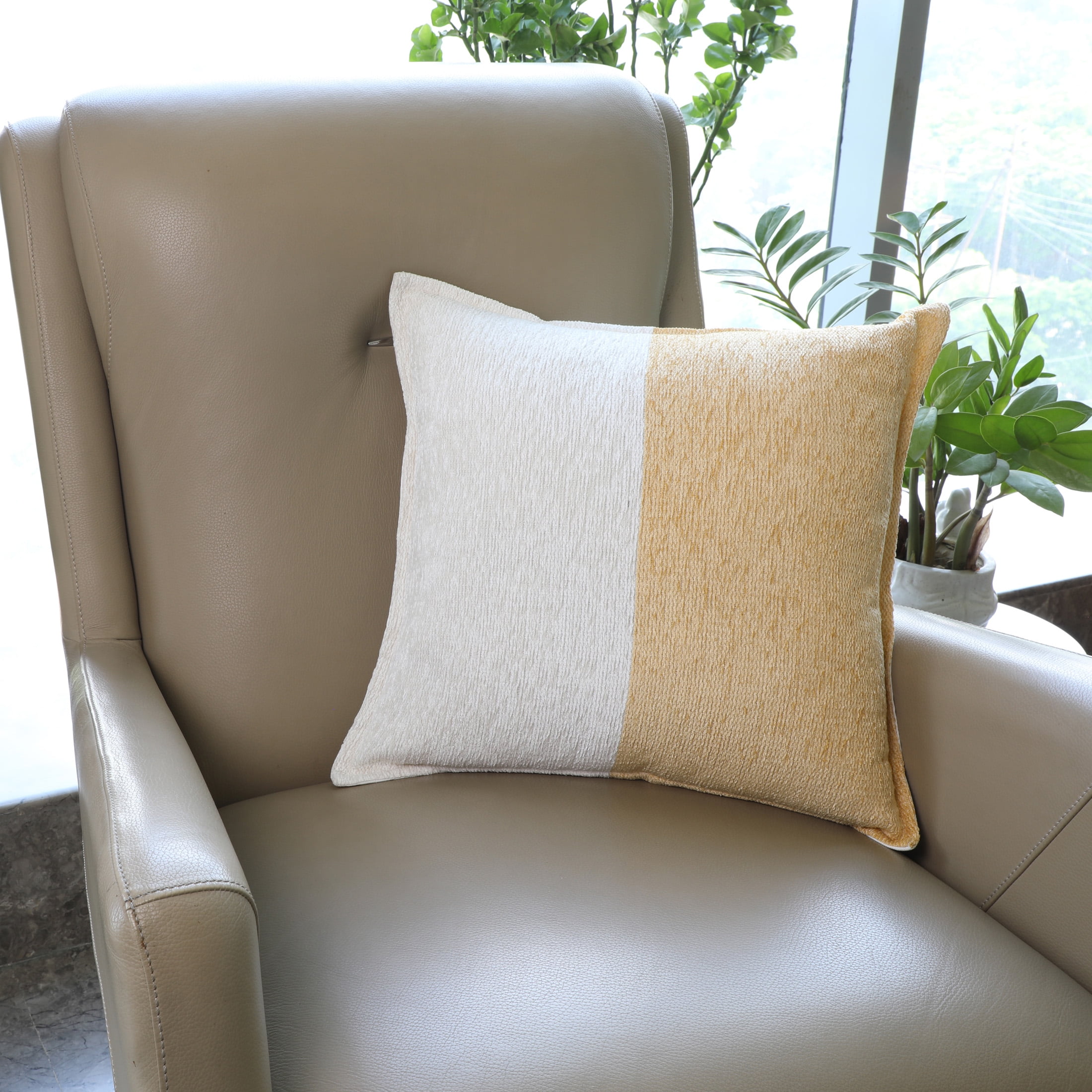 Mainstays 18" x 18" Two-Toned Golden Curry Polyester Cotton Square Decorative Throw Pillow