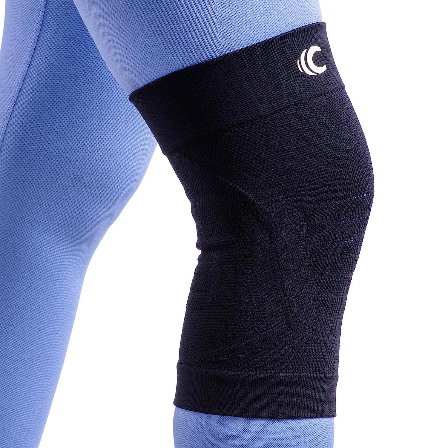 McDavid Cross Compression Knee Sleeve – Mit X-FIT™ Technologie, Verstellbaren Straps – Wärmt & Stabilisiert Kniegelenk (Gr. L)