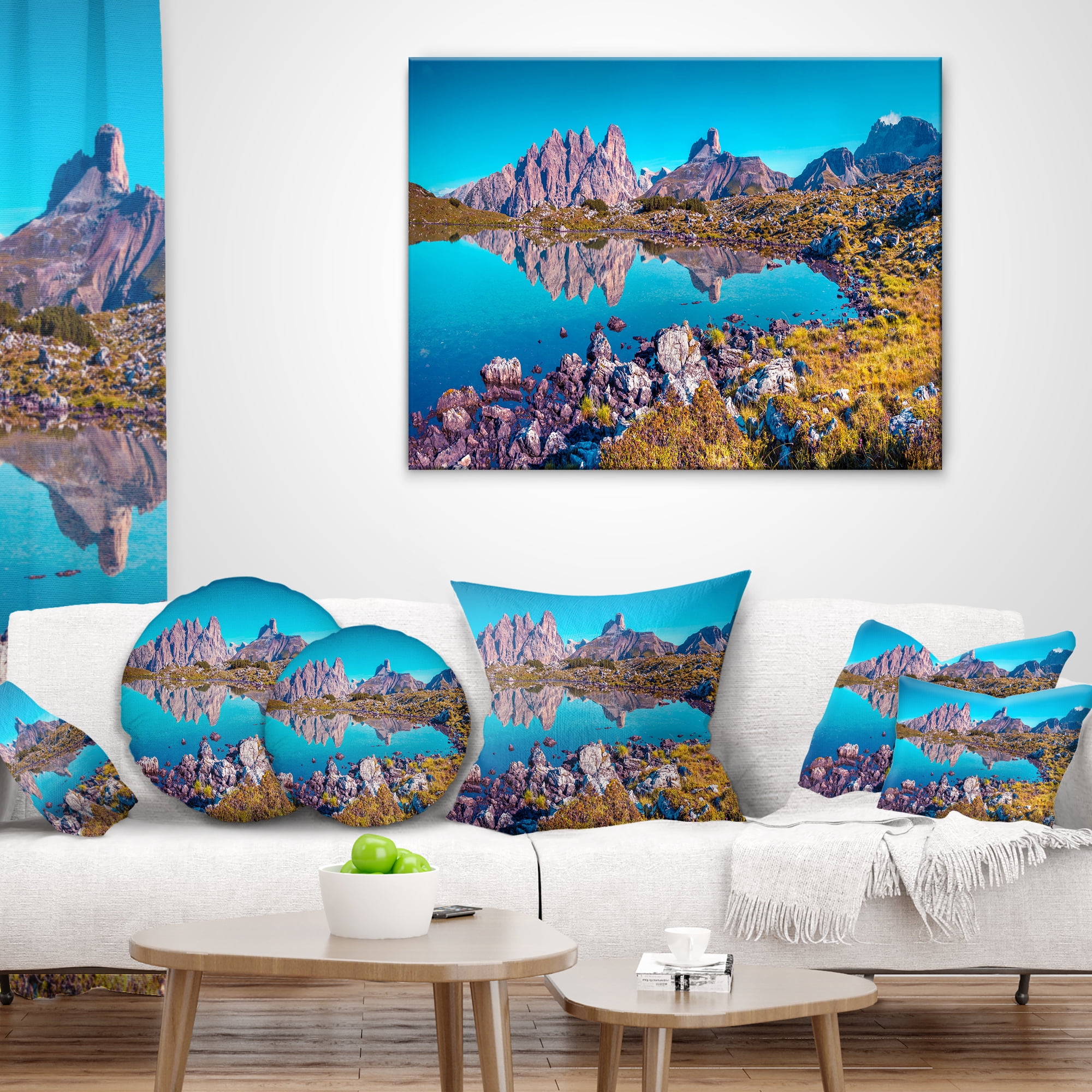 Designart Lago Rienza Ursprung Panorama - Seashore Throw Pillow - 18x18