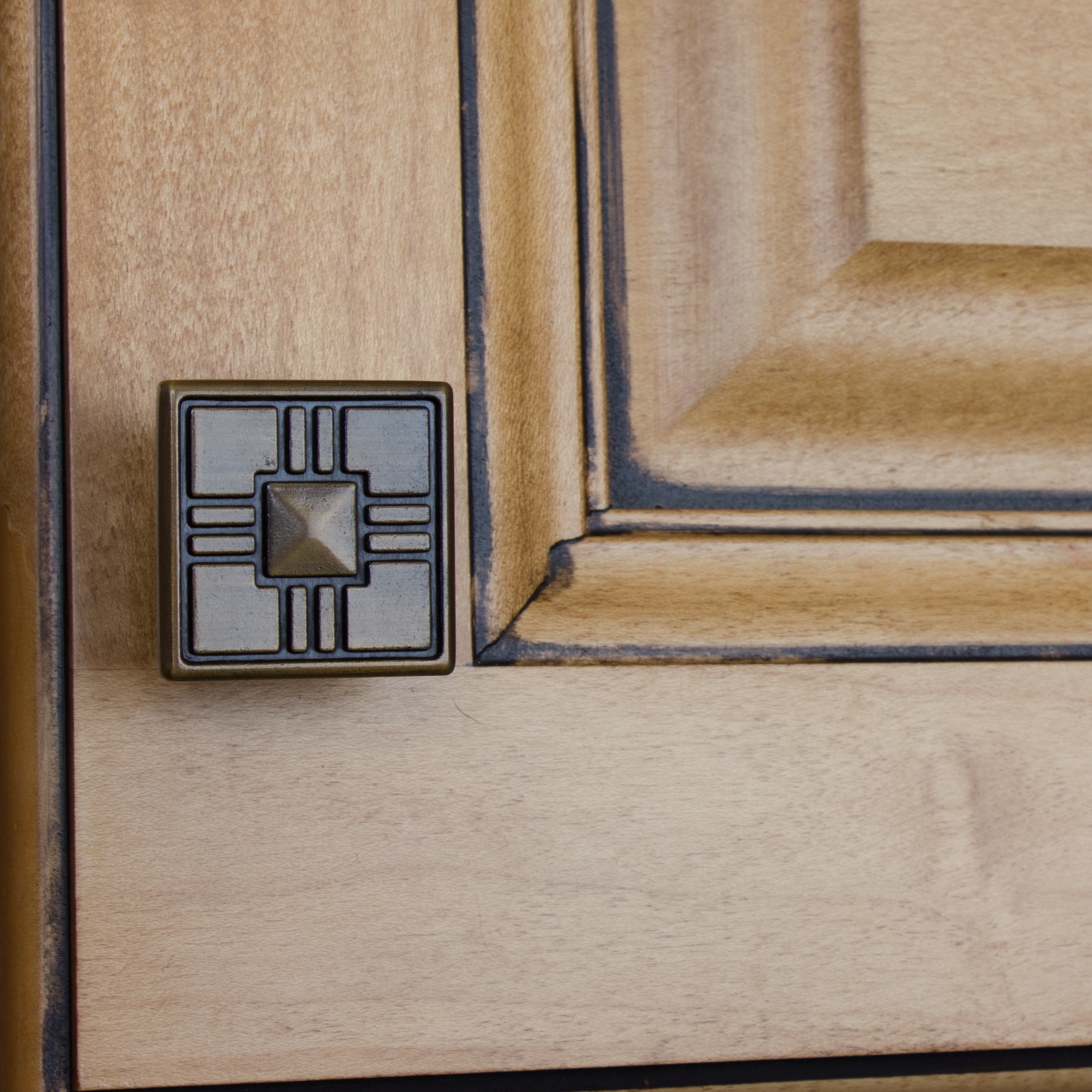 GlideRite 1-1/4 in. Square Deco Cabinet Knob, Antique Brass