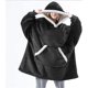 thumbnail image 1 of Manta Sudadera Sudadera con capucha de gran tamaño Usable Suave Cálido Cómodo Bolsillo frontal gigante, 1 of 1